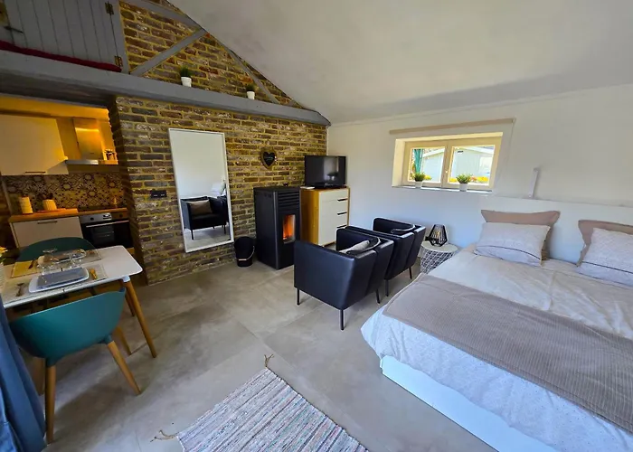 Haillodge-gite Nature בית הארחה